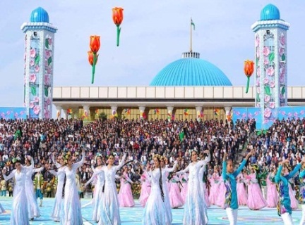 Hübsch frauen usbekistan Usbekistan